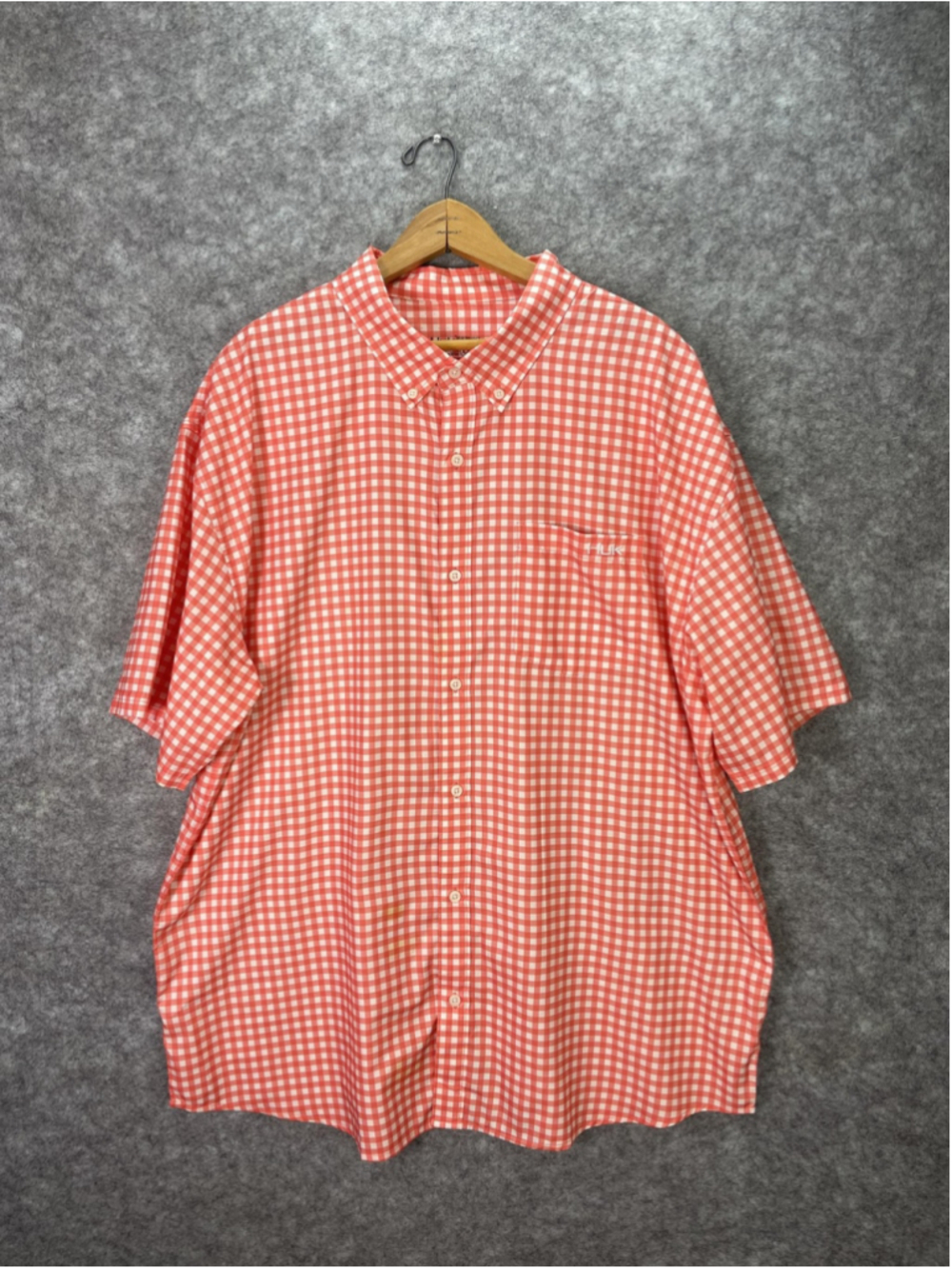 Huk Shirt Mens 2XL Red Gingham Short Sleeve Button Up Fishing Vented Performance